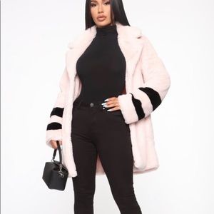 FASHION NOVA Cute Fluffy Pink Winter Coat (Small)